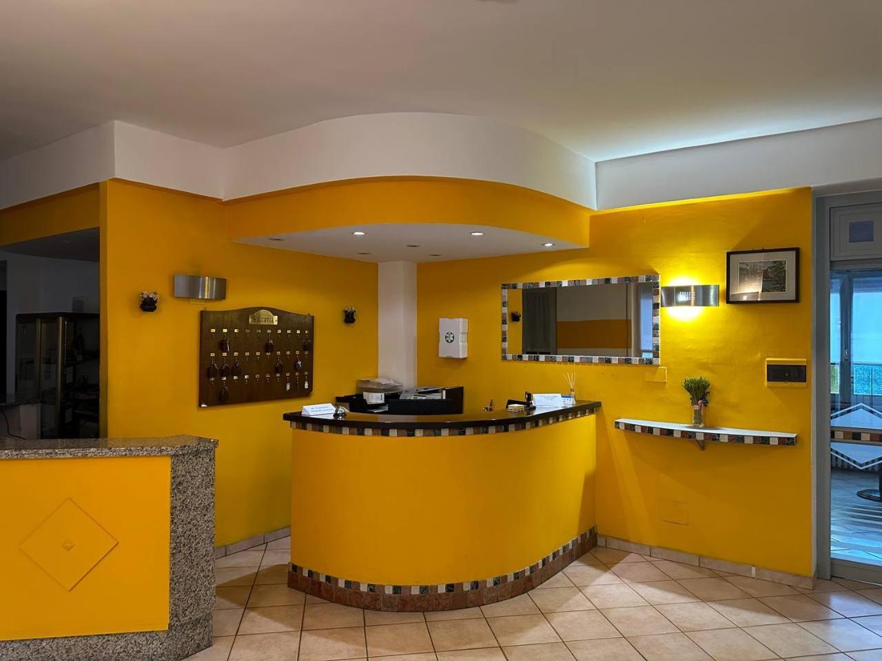 Be Me Hotel Helvetia Tabiano Terme Exterior foto